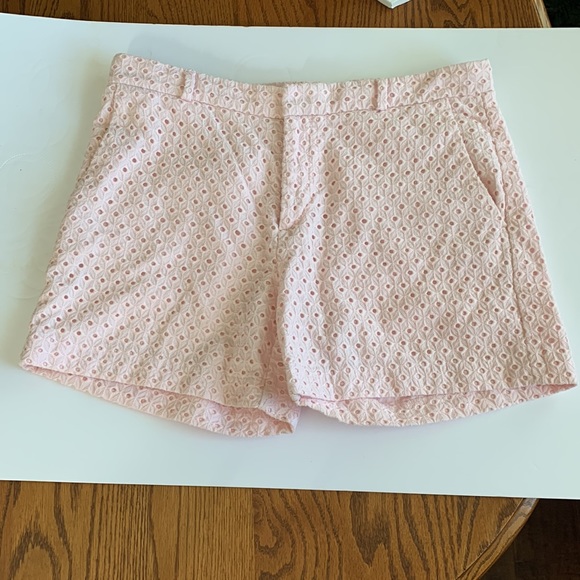 Banana Republic lace pastel pink shorts size 8 - Picture 3 of 5